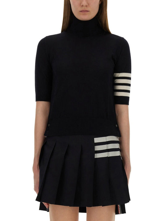 "4-BAR TURTLENECK" JERSEY